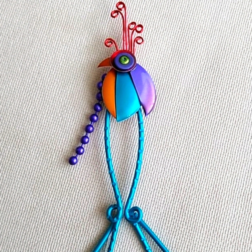 ARTIST MADE PEACOCK BIRD PIN